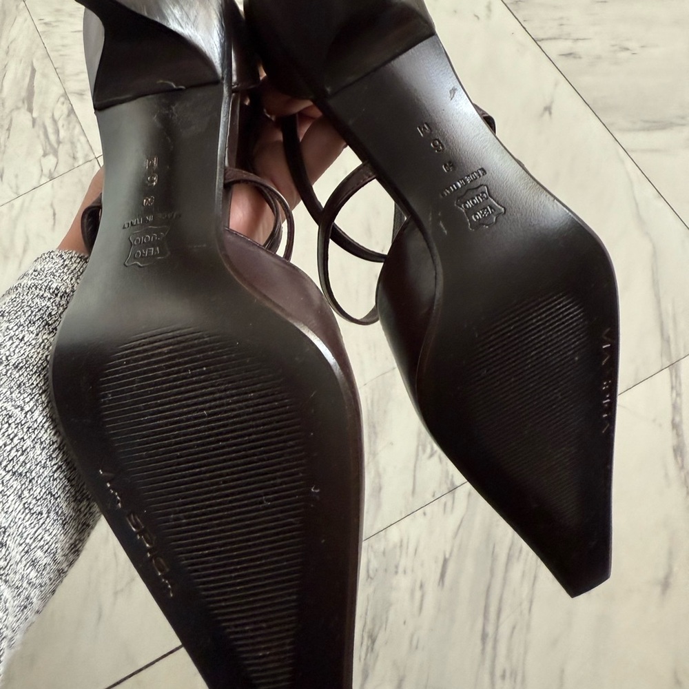 New Via Spiga Dark Brown Leather Heels - Picture 4 of 4